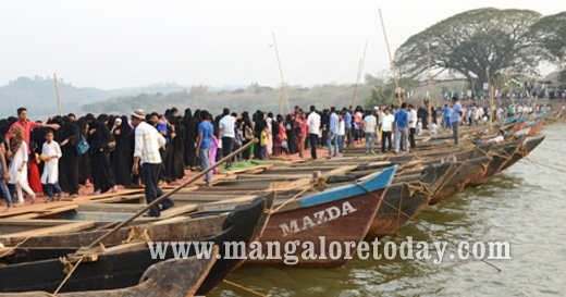 Boat bridge-1